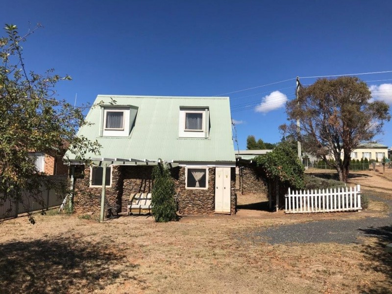 15 Cosgrove Street, Adaminaby NSW 2629