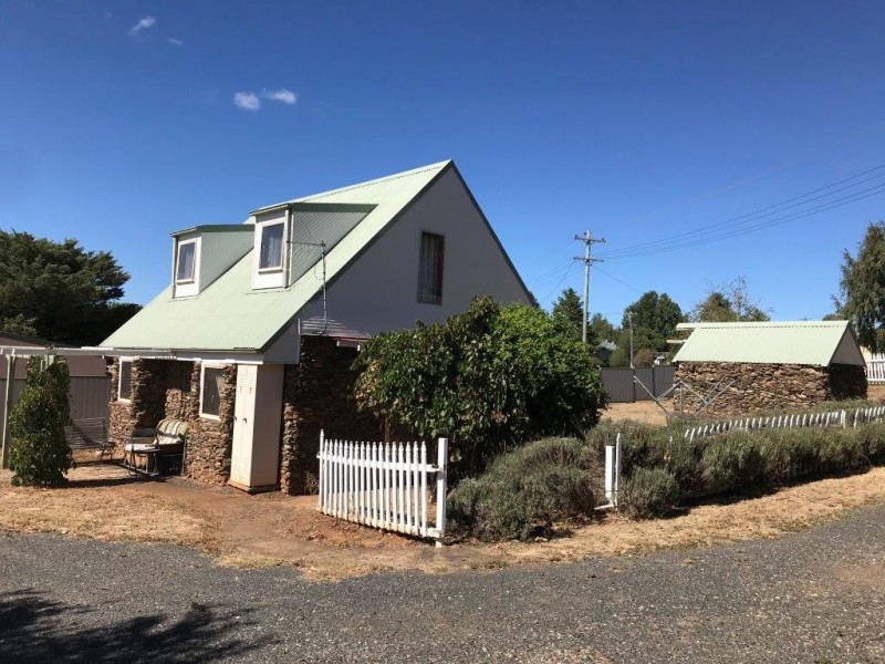 15 Cosgrove Street, Adaminaby NSW 2629
