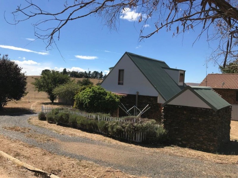 15 Cosgrove Street, Adaminaby NSW 2629