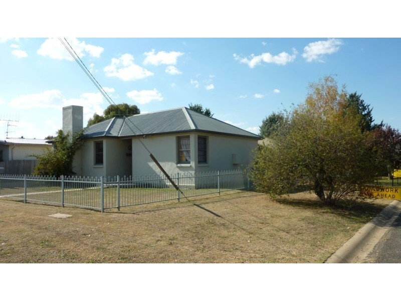 17 Myack Street, Berridale NSW 2628