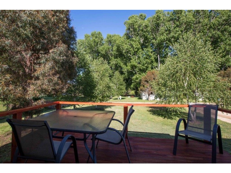 1 Hamilton Street, Dalgety NSW 2628