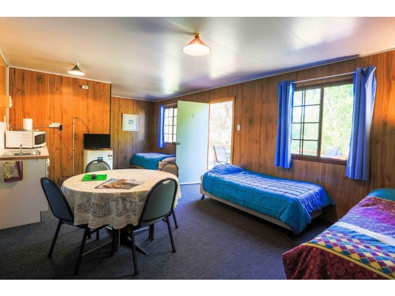 1 Hamilton Street, Dalgety NSW 2628