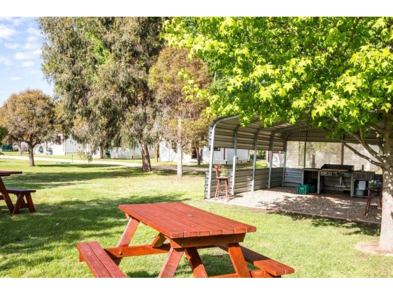 1 Hamilton Street, Dalgety NSW 2628