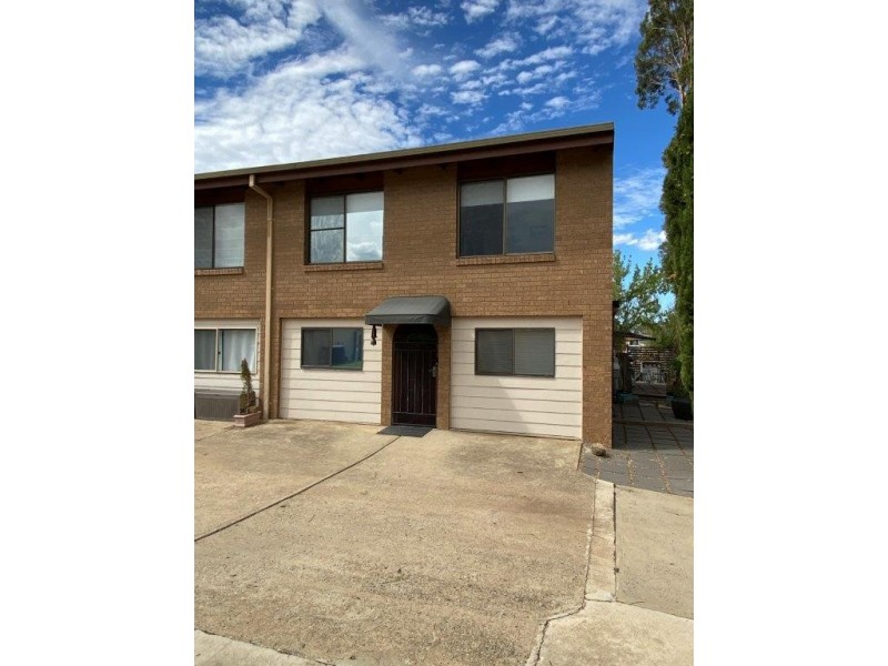 1/2 Wullwye Street, Berridale NSW 2628