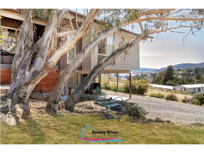 16 Kunama Drive, East Jindabyne NSW 2627