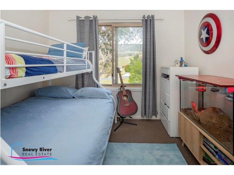 16 Kunama Drive, East Jindabyne NSW 2627