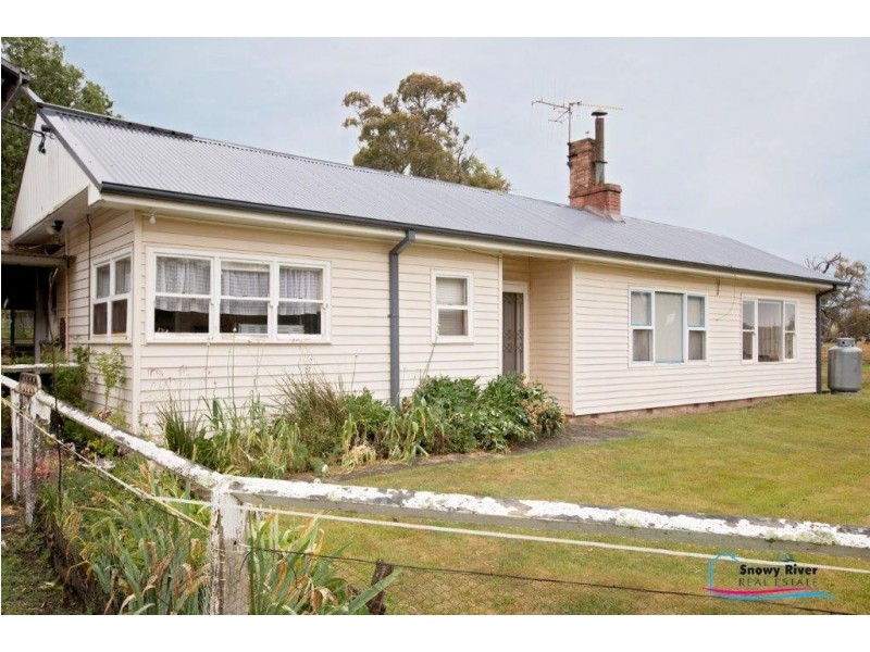 1742 Slacks Creek Road, Cooma NSW 2630