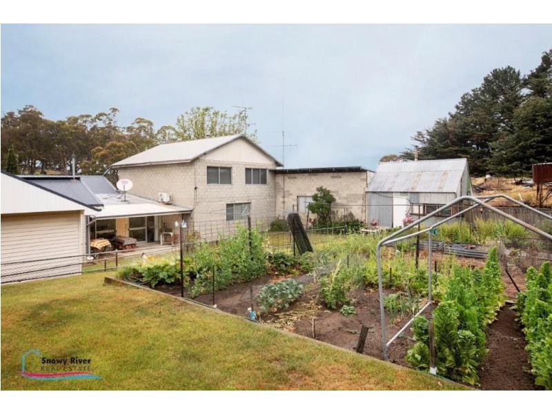 1742 Slacks Creek Road, Cooma NSW 2630
