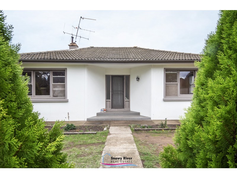 24 Mary Street, Berridale NSW 2628