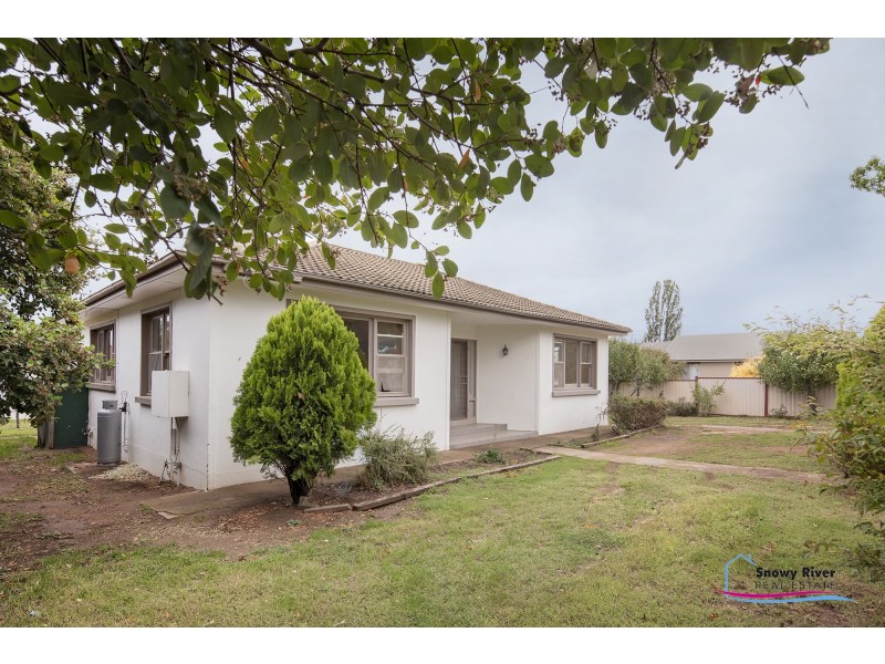 24 Mary Street, Berridale NSW 2628