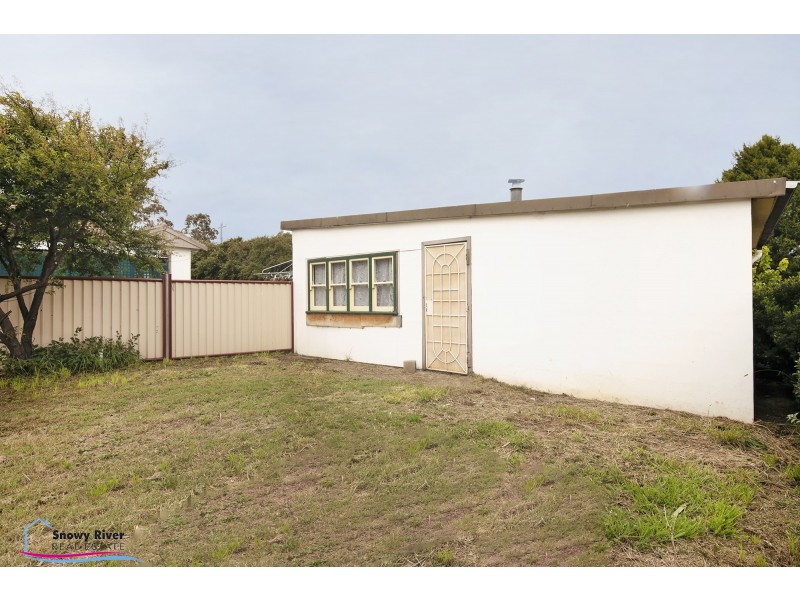 24 Mary Street, Berridale NSW 2628