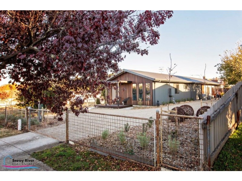 4 Mackay Street, Berridale NSW 2628