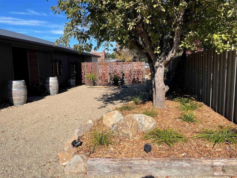 4 Mackay Street, Berridale NSW 2628