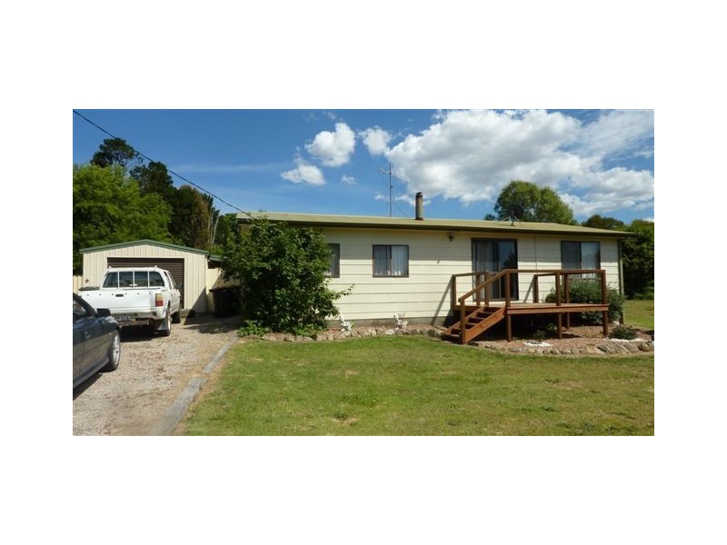 2 Cecil Street, Berridale NSW 2628