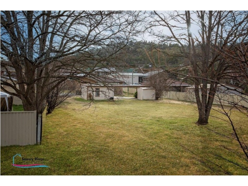 20 Mulach Street, Cooma NSW 2630