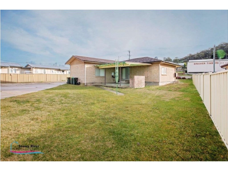 20 Mulach Street, Cooma NSW 2630