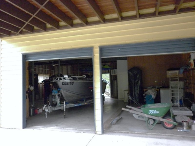9 King St, Somerset Dam QLD 4312