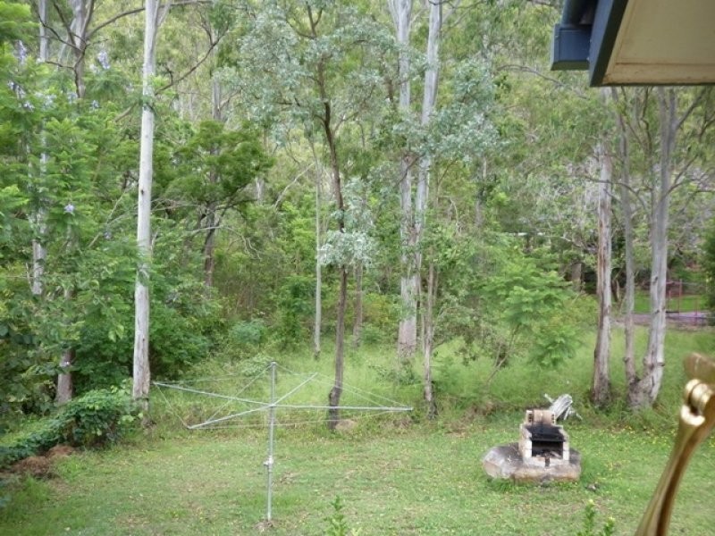 9 King St, Somerset Dam QLD 4312