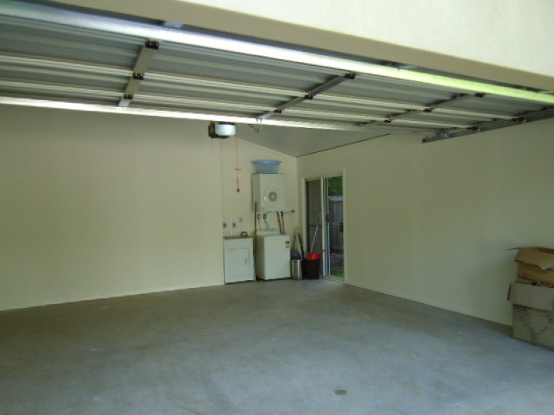 13 First Ave, Somerset Dam QLD 4312