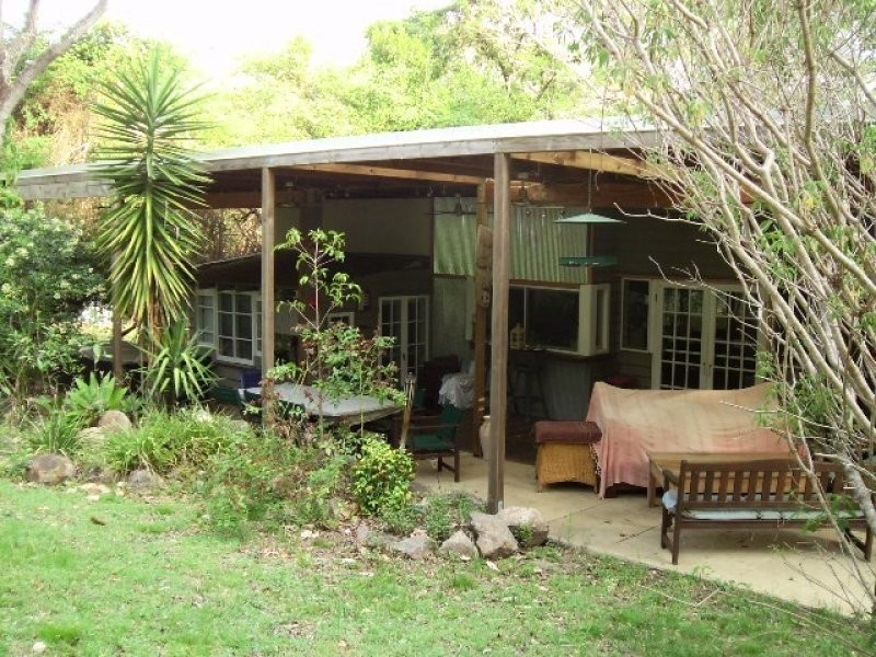 1 Fifth Ave, Somerset Dam QLD 4312