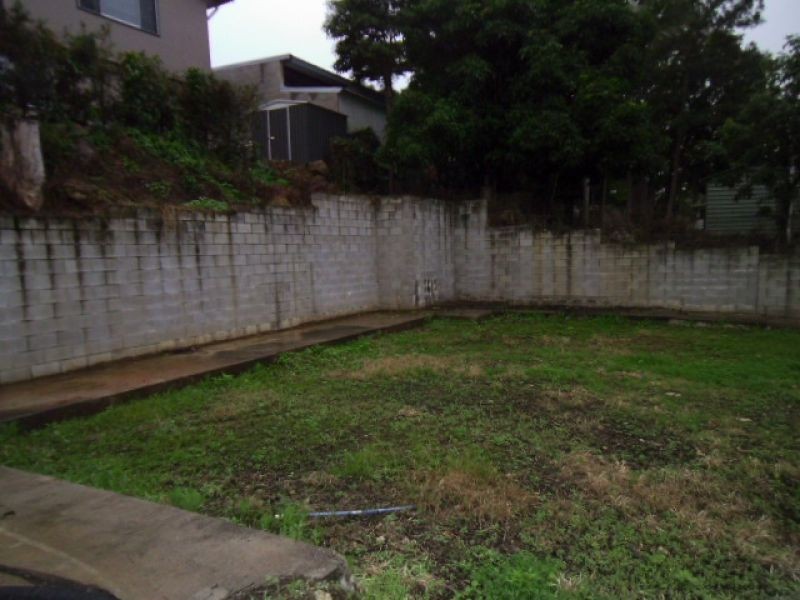 11 First Ave, Somerset Dam QLD 4312