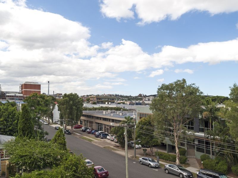 205 / 39 Mcdougall Street, Milton QLD 4064