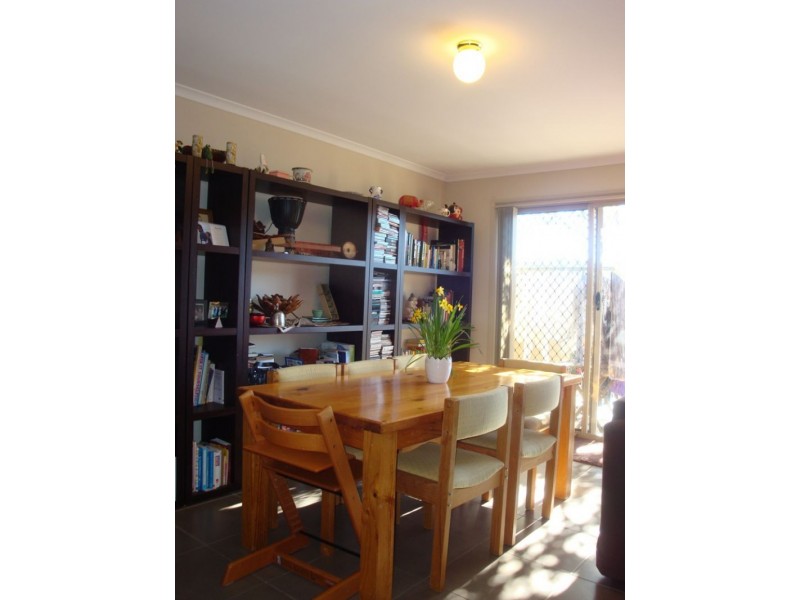 14/6 Doeberl Place, Queanbeyan NSW 2620