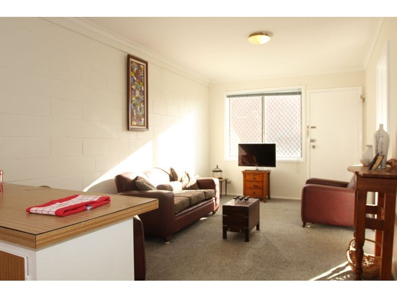 5/19 Charles Street, Queanbeyan NSW 2620
