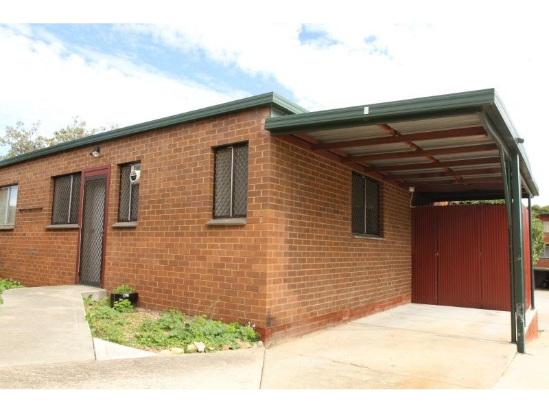 5/19 Charles Street, Queanbeyan NSW 2620