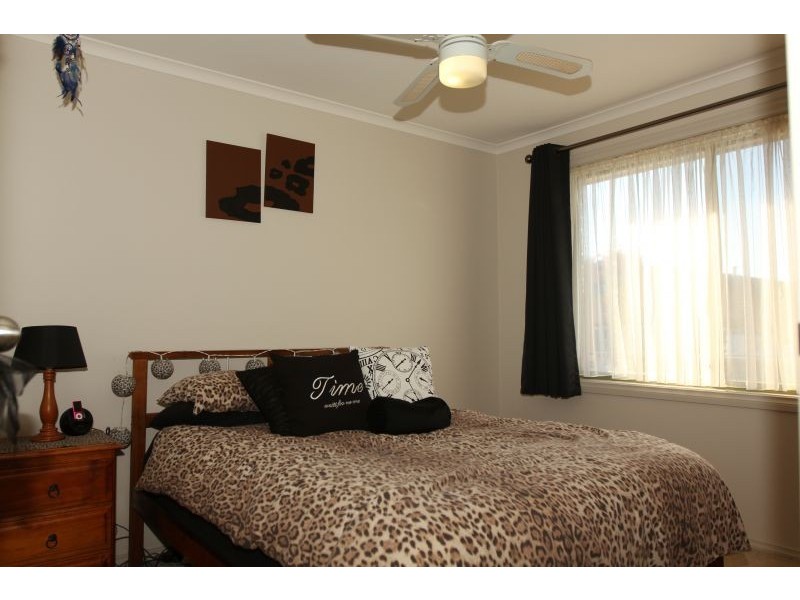 5 Namai Place, Queanbeyan NSW 2620