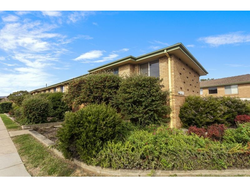 3/2 Donald Road, Queanbeyan NSW 2620
