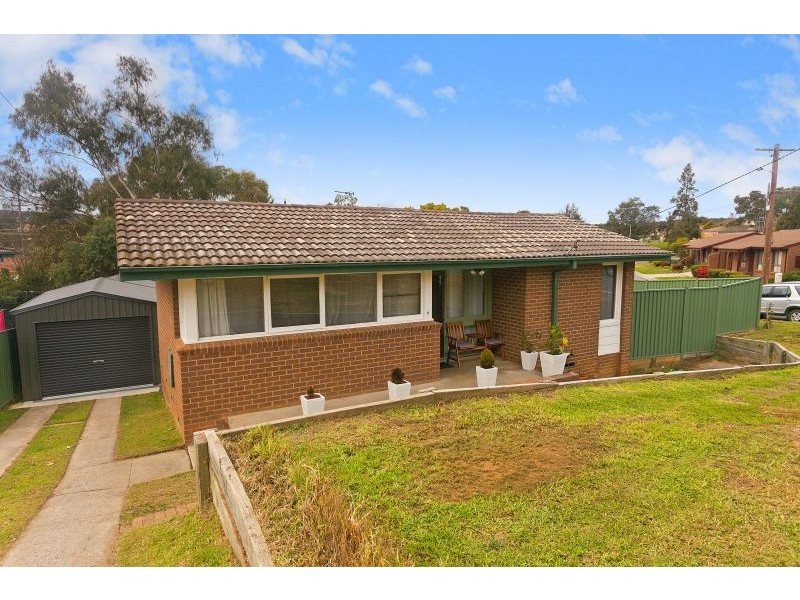 6 Mallee Crescent, Queanbeyan NSW 2620