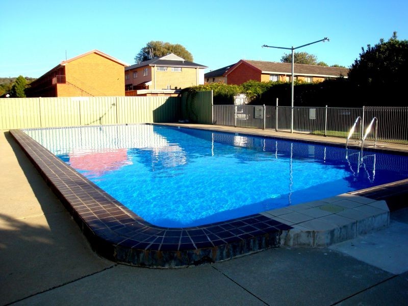 16/22 Mowatt Street, Queanbeyan NSW 2620