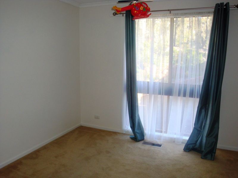 7 Considine Close, Queanbeyan East NSW 2620