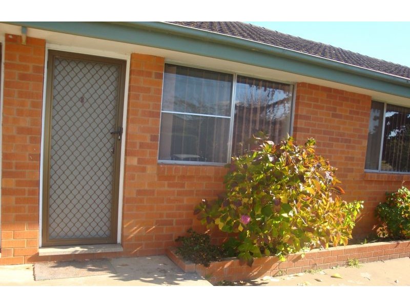 2/6 Killard Street, Queanbeyan NSW 2620