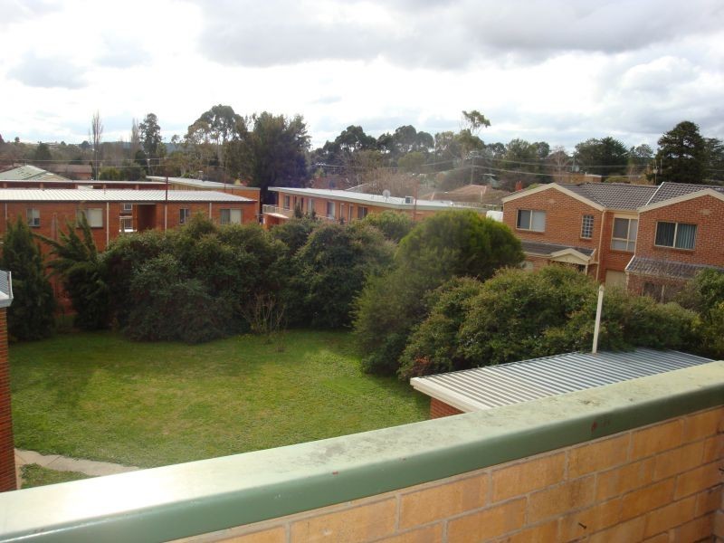 15/30 Trinculo Place, Queanbeyan NSW 2620