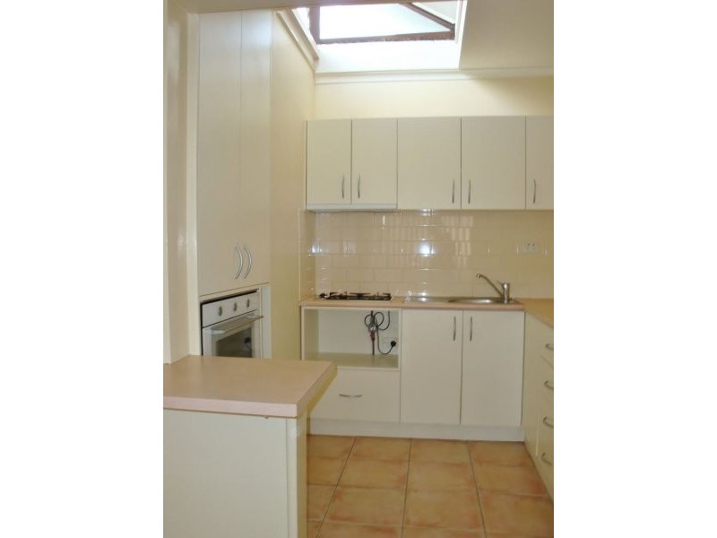 3/126 Henderson Road, Queanbeyan NSW 2620