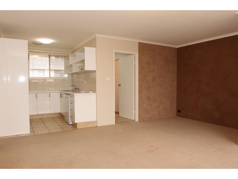 3/102 Henderson Road, Queanbeyan NSW 2620