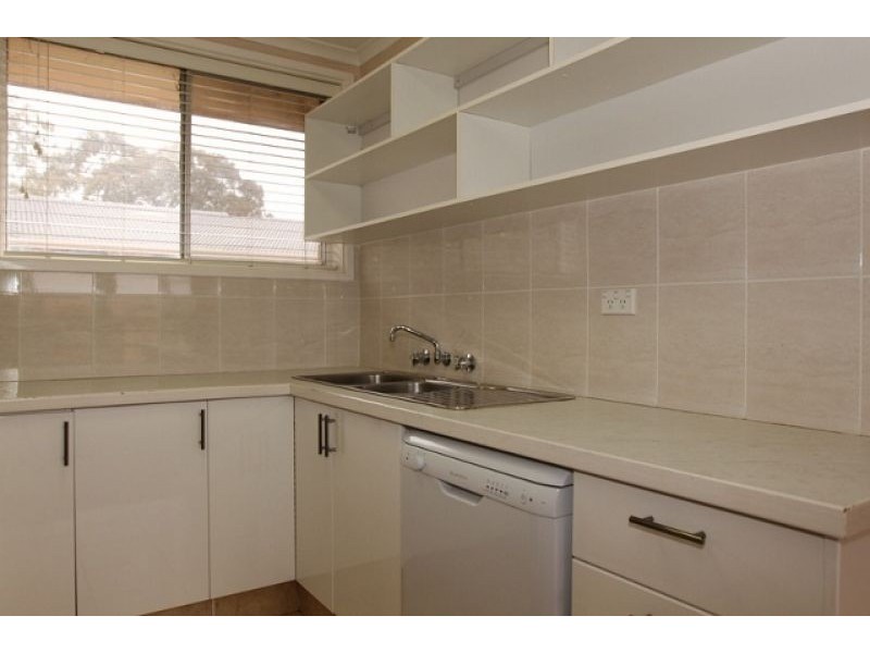 3/102 Henderson Road, Queanbeyan NSW 2620