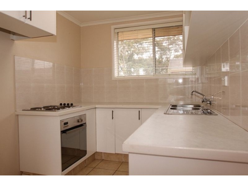 3/102 Henderson Road, Queanbeyan NSW 2620