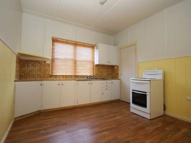 26 Sunnybar Parade, Queanbeyan NSW 2620