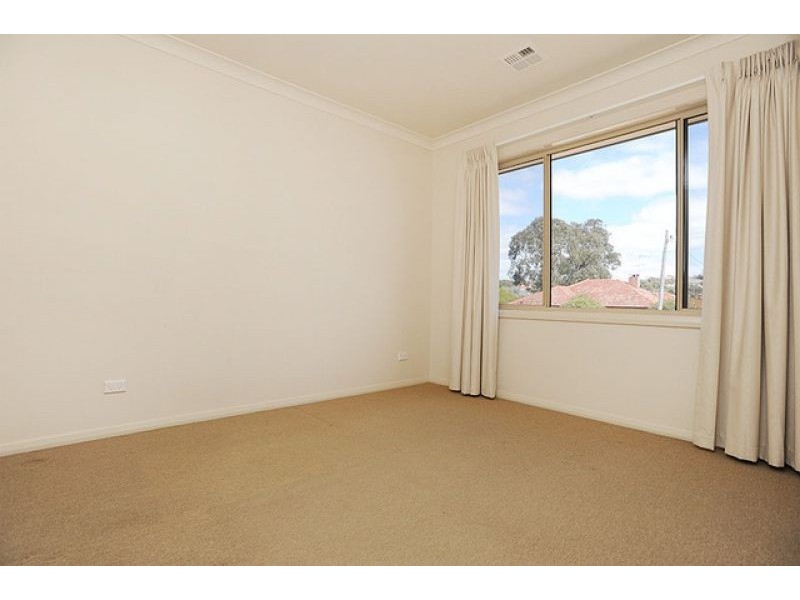 1/30 Ross Road, Queanbeyan NSW 2620