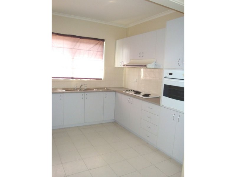 19 Arthur Street, Queanbeyan NSW 2620