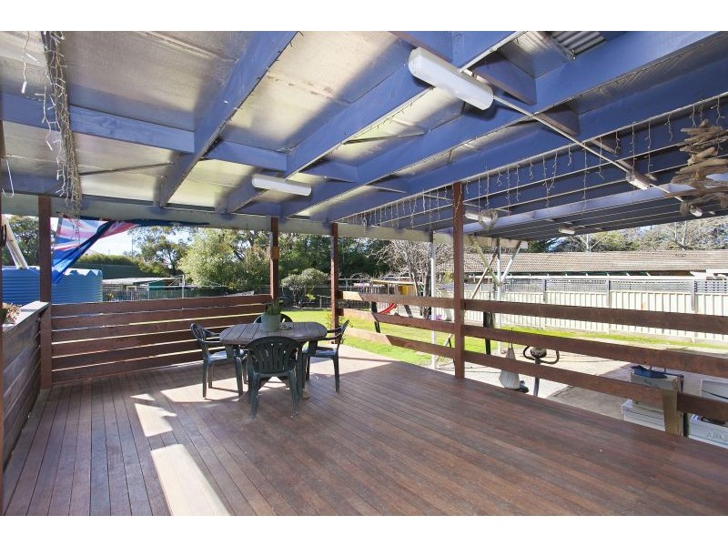 2 Gilmore Place, Queanbeyan West NSW 2620