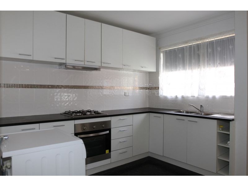 2/56 Atkinson Street, Queanbeyan East NSW 2620