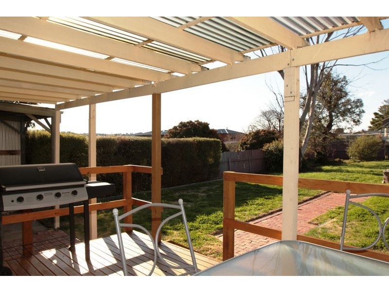 31 Fergus Road, Queanbeyan NSW 2620