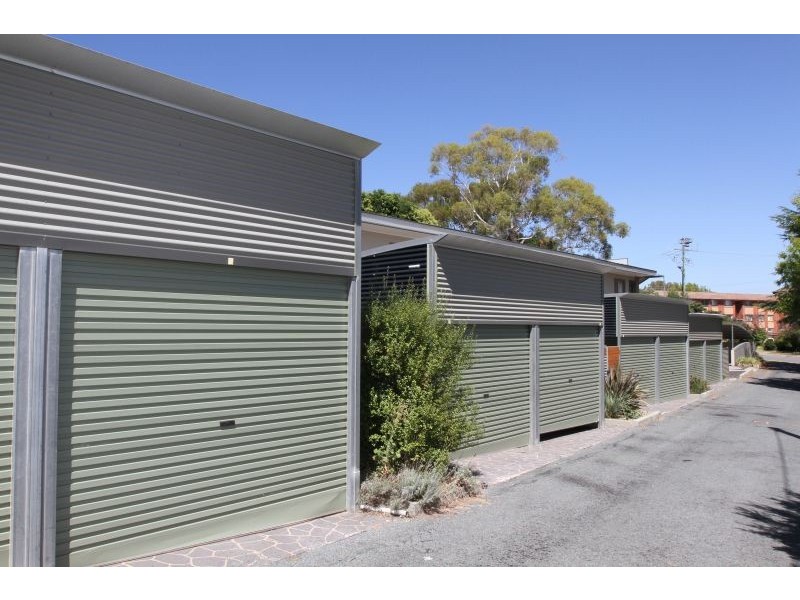 9/8 Davison Street, Queanbeyan NSW 2620