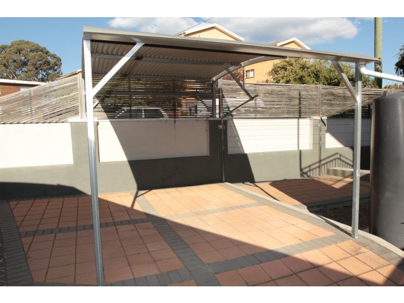 9/8 Davison Street, Queanbeyan NSW 2620