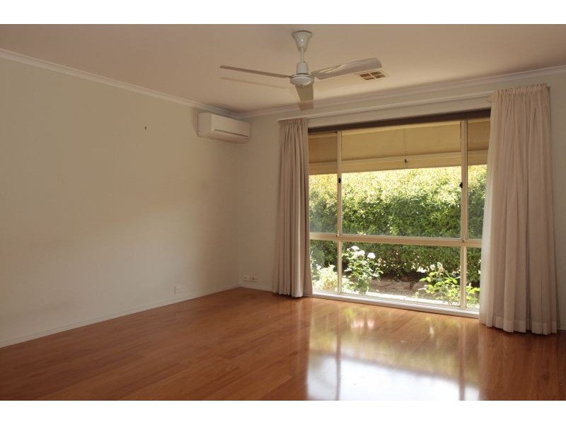 3/13 Ross Road, Crestwood NSW 2620