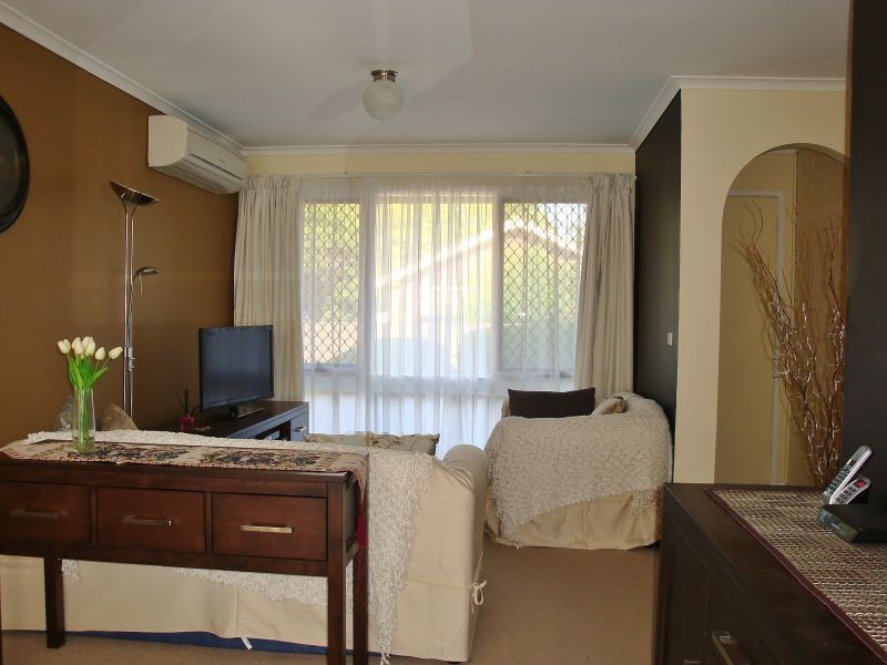 11/11 Donald Road, Queanbeyan NSW 2620